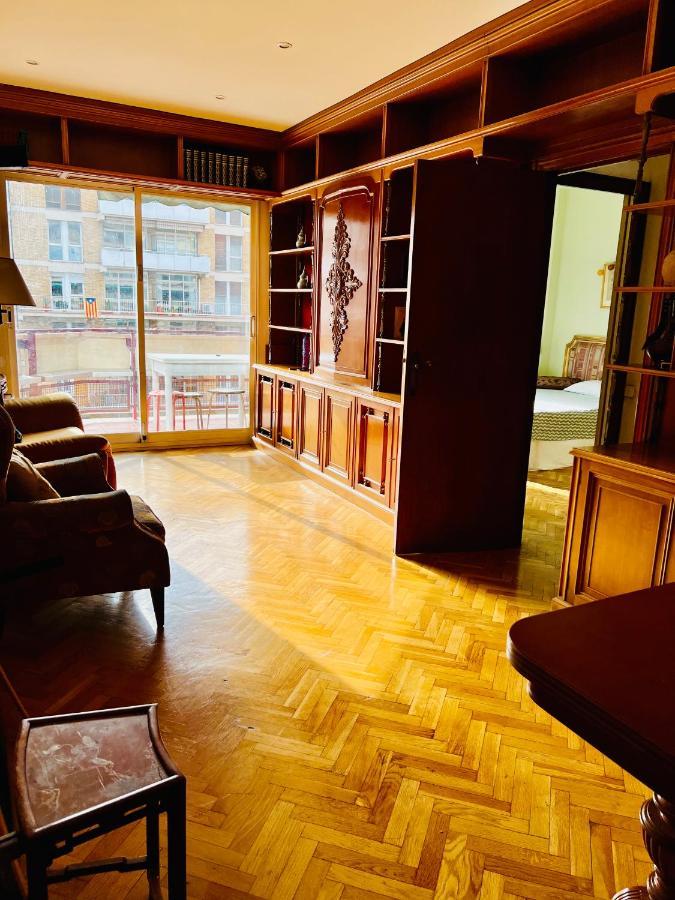 Your Second Home In Barcelona With Private Room And Private Bathroom Close To Montjuic, Pl Espana, La Rambla, Ferry Port מראה חיצוני תמונה